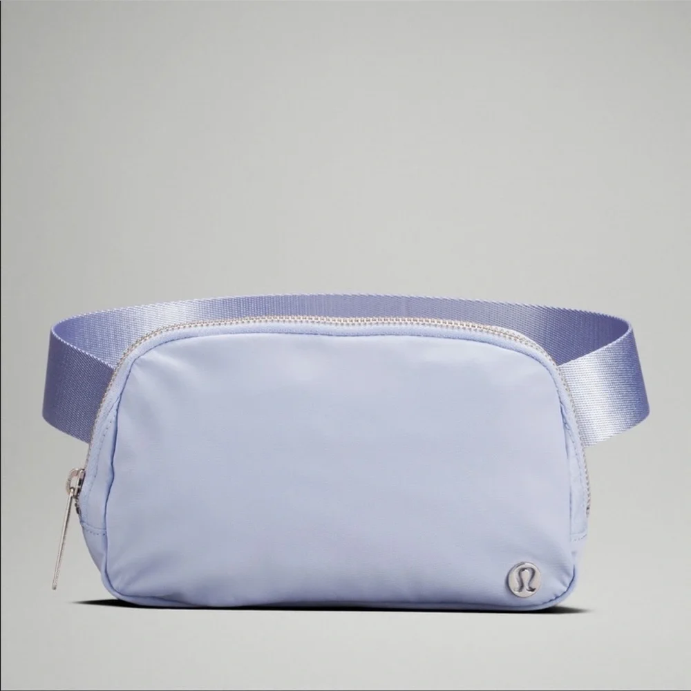NWOT * Lululemon Pastel Blue Everywhere Belt Bag
